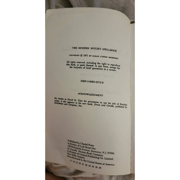 The Modern Witch’s Spellbook (1971) Sarah Lyddon Morrison | Vintage Occult Paper - Picture 7 of 8